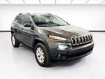 2017 Cherokee Thumbnail 3