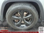 2016 Cherokee Thumbnail 9