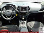 2016 Cherokee Thumbnail 13