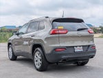 2016 Cherokee Thumbnail 5