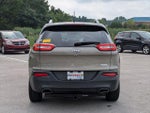 2016 Cherokee Thumbnail 6