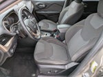 2016 Cherokee Thumbnail 11