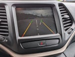 2016 Cherokee Thumbnail 18