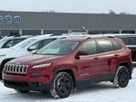 2017 Cherokee Thumbnail 27