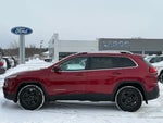 2017 Cherokee Thumbnail 38