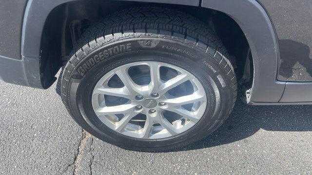 2016 Jeep Cherokee Latitude 75th Anniversary