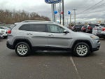 2017 Cherokee Thumbnail 12