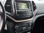 2017 Cherokee Thumbnail 23