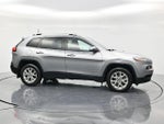 2016 Cherokee Thumbnail 4