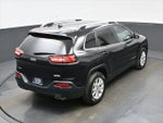 2016 Cherokee Thumbnail 36