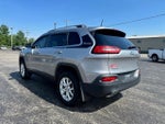 2017 Cherokee Thumbnail 5