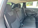 2017 Cherokee Thumbnail 11