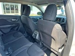 2017 Cherokee Thumbnail 16