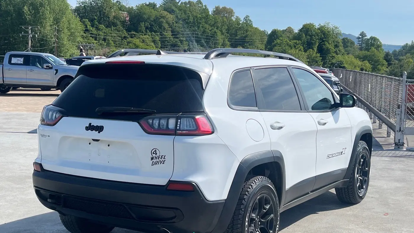 2022 Jeep Cherokee X