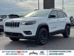 2022 Cherokee Thumbnail 10