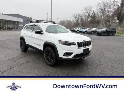 2022 Jeep Cherokee 4X4 X 4DR SUV