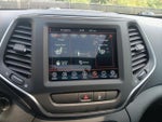 2022 Cherokee Thumbnail 21