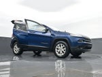2018 Cherokee Thumbnail 31