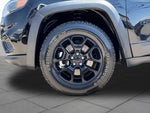 2022 Cherokee Thumbnail 9