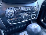 2022 Cherokee Thumbnail 29