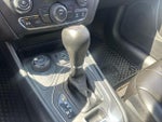 2022 Cherokee Thumbnail 4