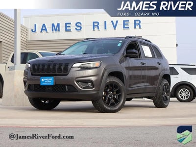 2022 Jeep Cherokee 4X4 X 4DR SUV