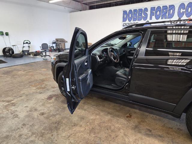 2022 Jeep Cherokee - $20,595