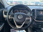 2018 Cherokee Thumbnail 15