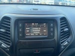 2018 Cherokee Thumbnail 22