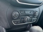 2019 Cherokee Thumbnail 28