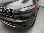 2016 Cherokee Thumbnail 22