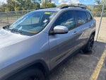 2016 Cherokee Thumbnail 23