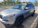 2016 Cherokee Thumbnail 24