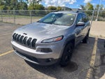 2016 Cherokee Thumbnail 25