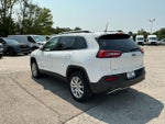 2017 Cherokee Thumbnail 3