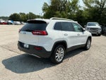 2017 Cherokee Thumbnail 5