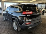 2016 Cherokee Thumbnail 9