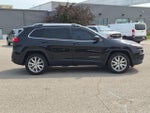 2016 Cherokee Thumbnail 6