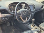 2016 Cherokee Thumbnail 11