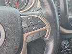 2016 Cherokee Thumbnail 20