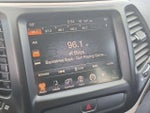 2016 Cherokee Thumbnail 23