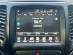2016 Cherokee Thumbnail 14