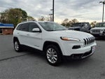 2017 Cherokee Thumbnail 3
