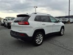2017 Cherokee Thumbnail 4