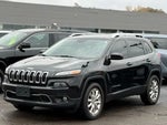 2014 Cherokee Thumbnail 32