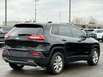 2014 Cherokee Thumbnail 38