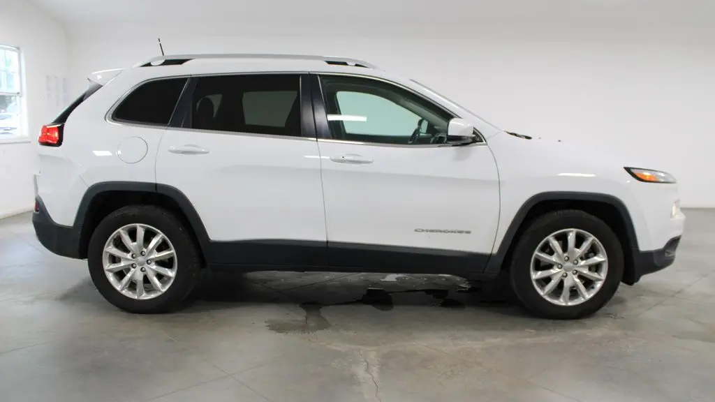 2016 Jeep Cherokee High Altitude