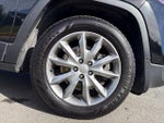 2018 Cherokee Thumbnail 29