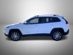 2018 Cherokee Thumbnail 8