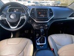 2016 Cherokee Thumbnail 16